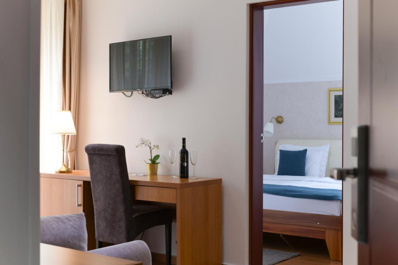 Hotel Iris Ζλάτιμπορ Εξωτερικό φωτογραφία