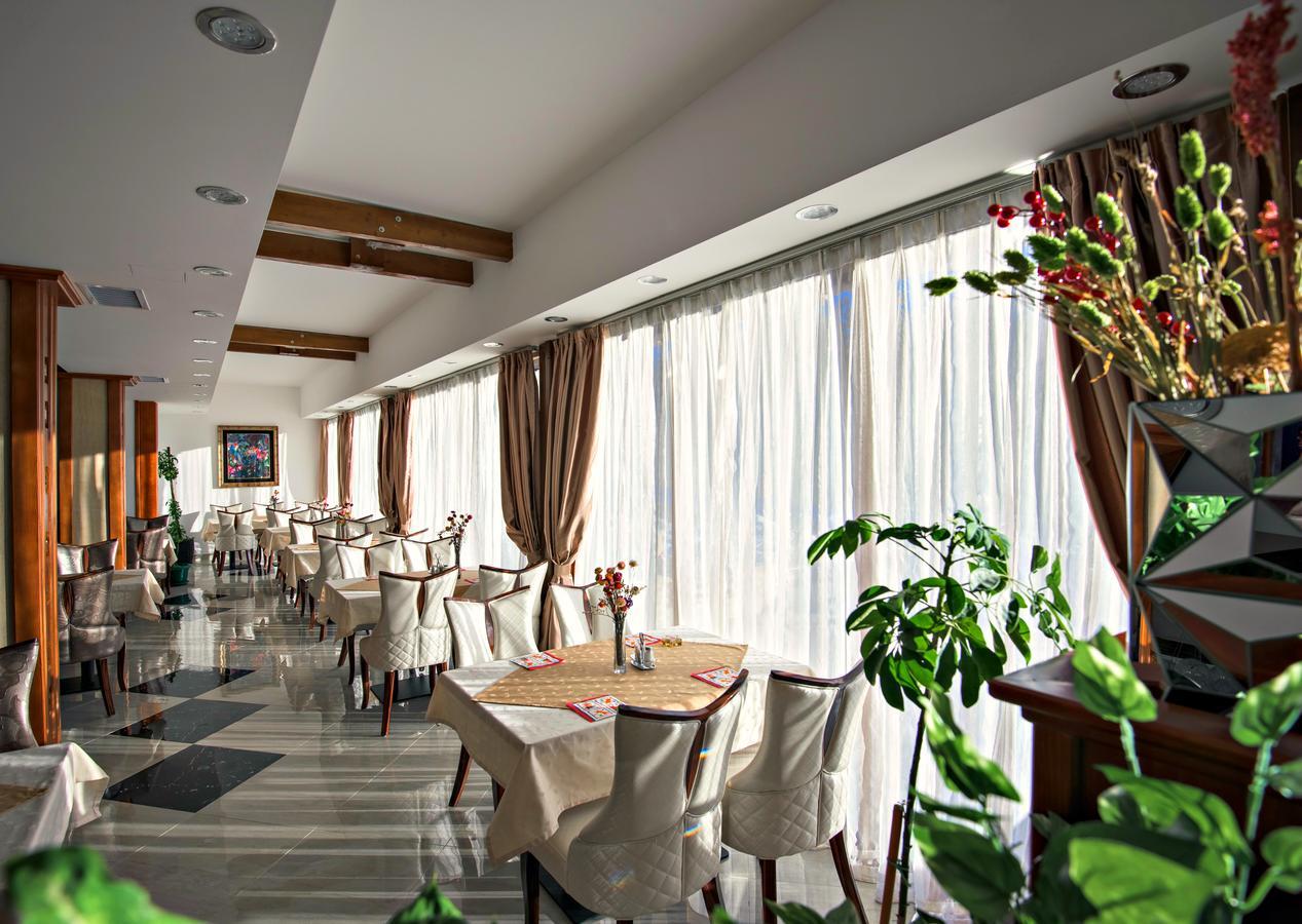 Hotel Iris Ζλάτιμπορ Εξωτερικό φωτογραφία