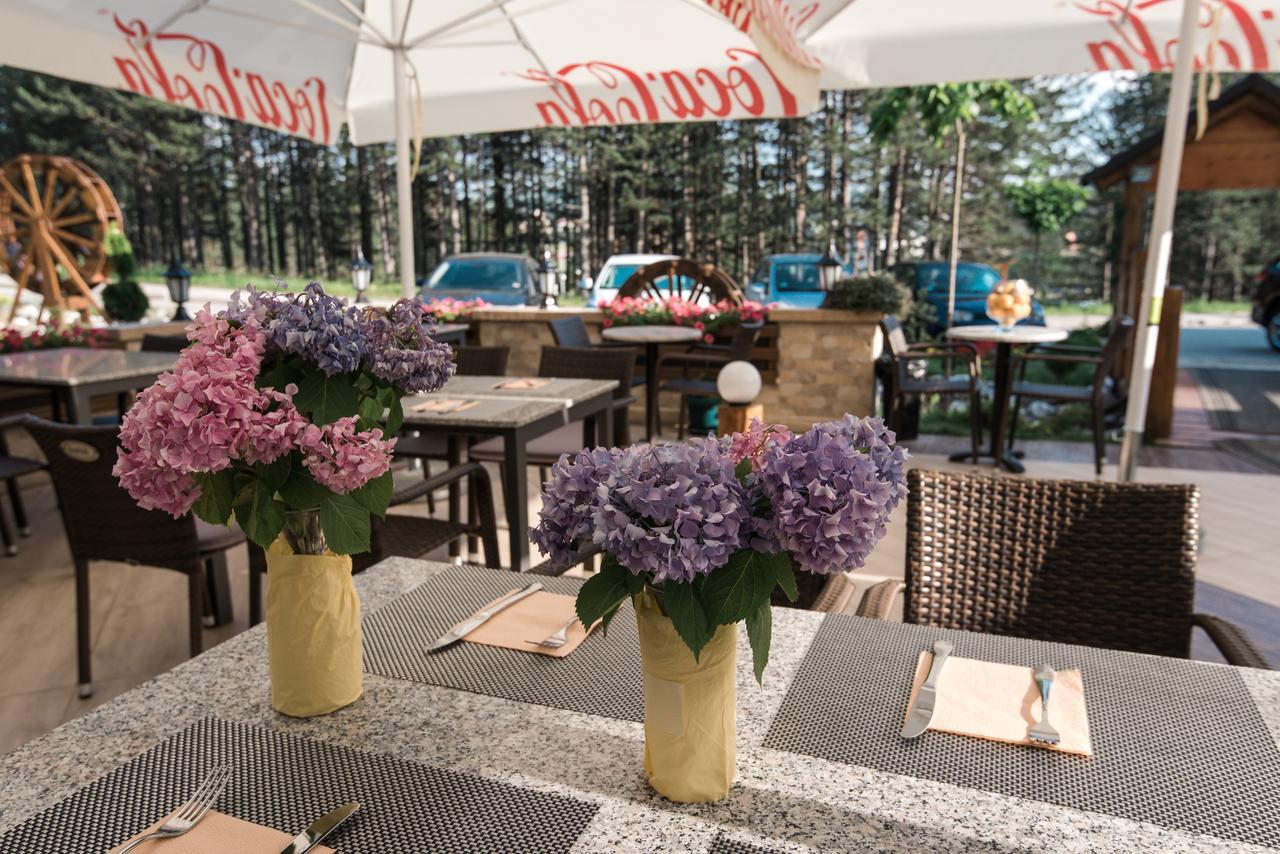 Hotel Iris Ζλάτιμπορ Εξωτερικό φωτογραφία